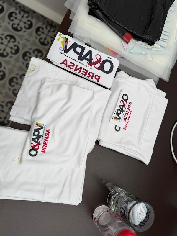 blondies diseño camisetas 4