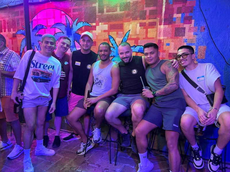 mezclador gay awaysis 2026