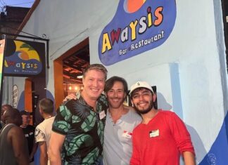 Fotos: Gay+ Mixer en Awaysis atrae a más de 270 personas mezclador gay awaysis 2026