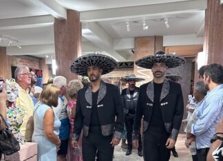 El diseñador de moda Armando Mafud deslumbra en 2.16 Contemporary feria armando mafud 2026