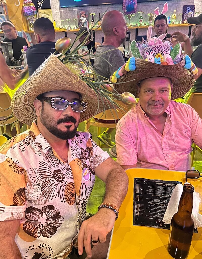 Noche de los Bonetes de Pascua