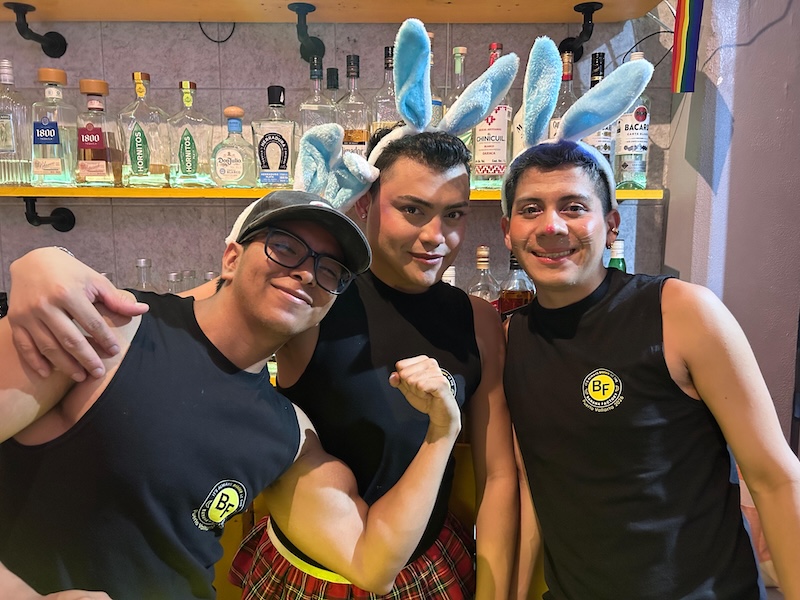 Noche de los Bonetes de Pascua