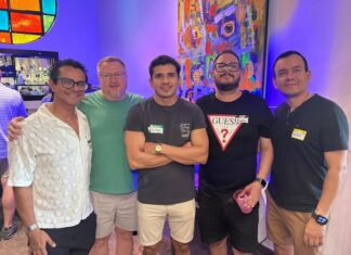 Fotos: Gay+ Mixer en Bistro Gallery at Casa Cupula gay+ mixer en bistro gallery