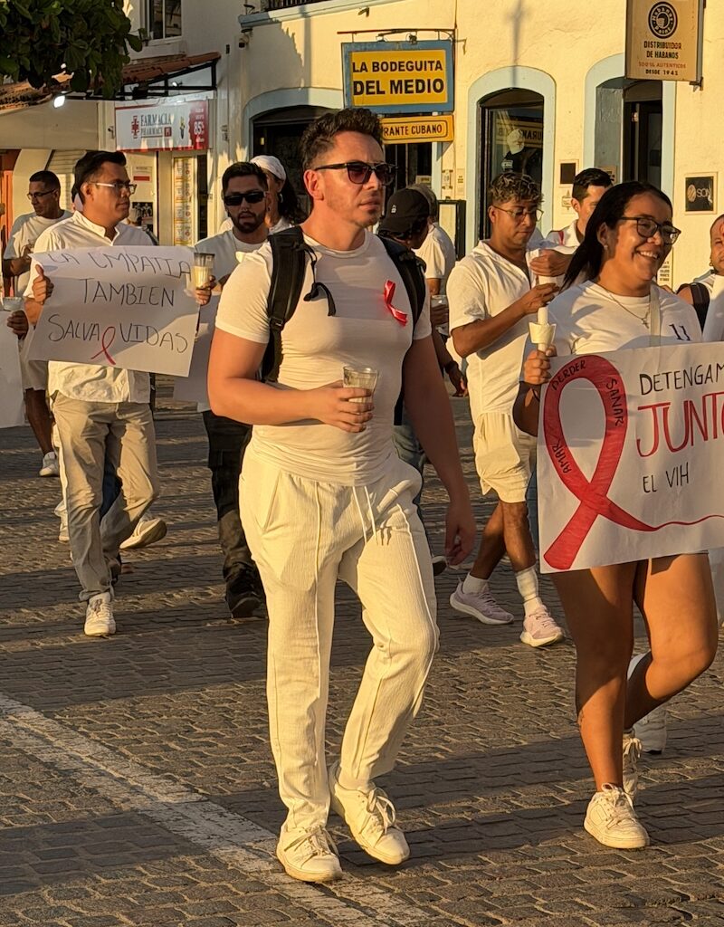Vigilia Internacional en Memoria de las Víctimas del Sida