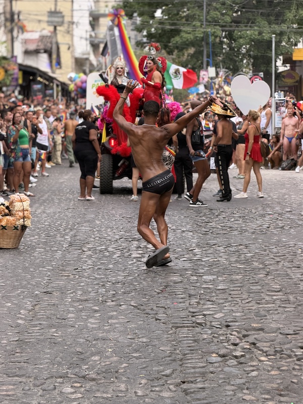 Desfile del Orgullo Vallarta 2 17