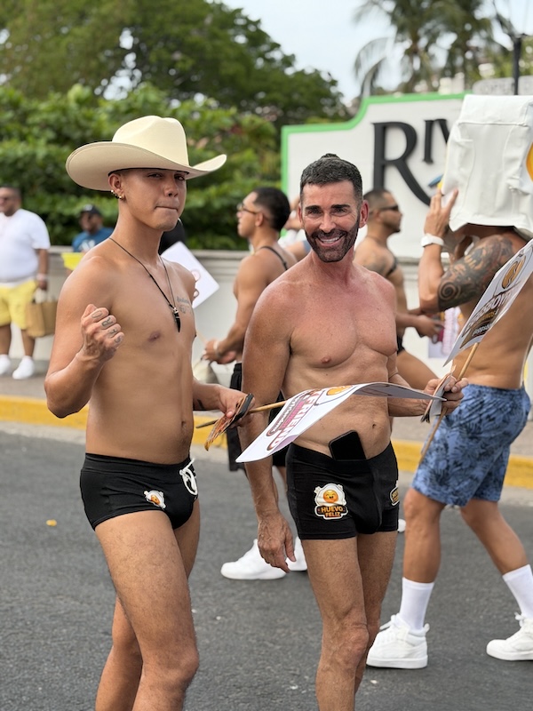 Desfile del Orgullo Vallarta 2 2
