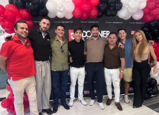 Fotos: Real Estate Mixer de AMPI Vallarta en Donner & Associates AMPI Real Estate Mixer