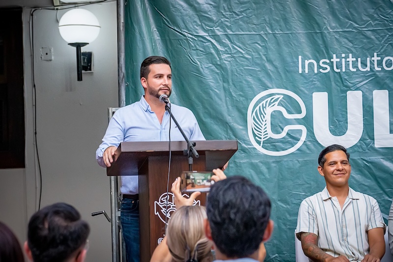 exposición documental aniversario vallarta