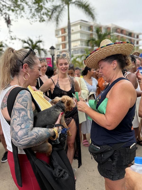 desfile de mascotas del orgullo 5