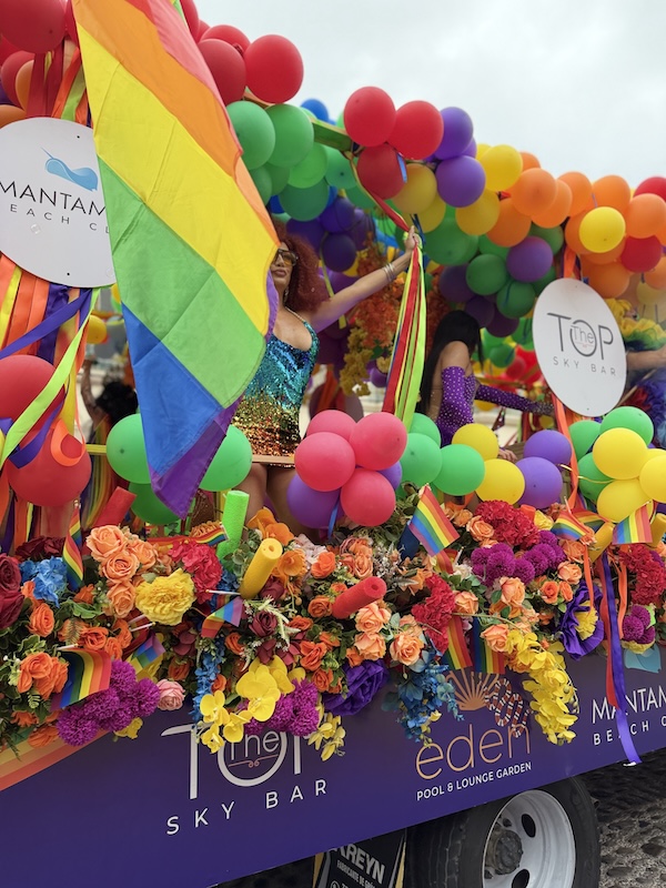 desfile vallarta pride 2026 4 28