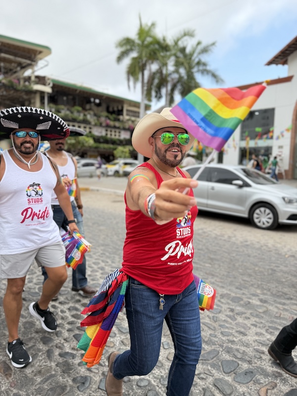 desfile vallarta pride 2026 4 43