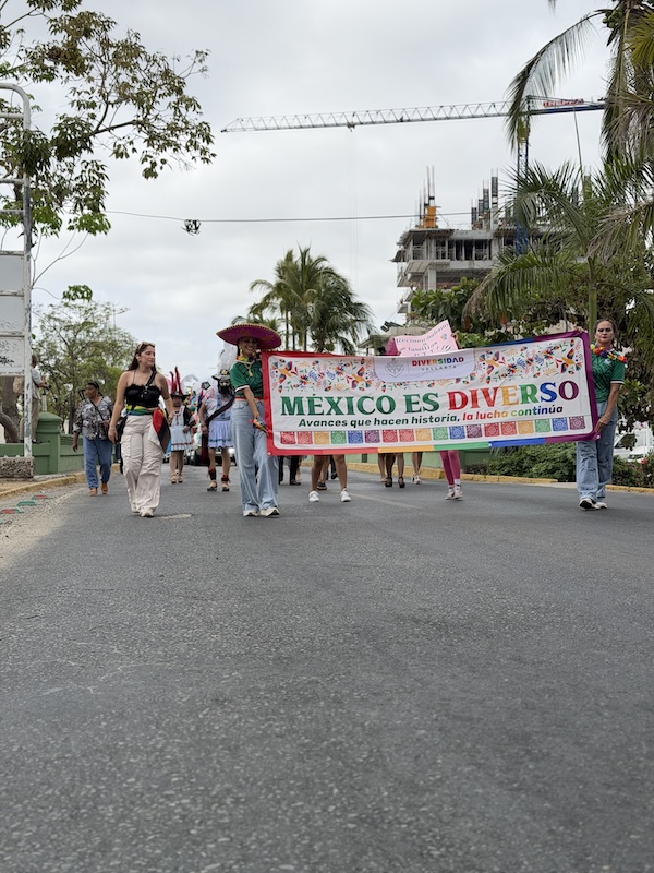 desfile vallarta pride 2026 4 57