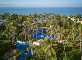 Westin lanza un concepto de lujo todo incluido en Puerto Vallarta piscinas de Westin