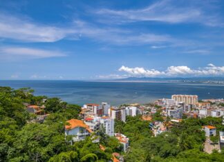 Por qué no todas las ofertas son realmente buenas ofertas Condominio en venta en Puerto Vallarta con vista por Poncho Davalos Real Estate