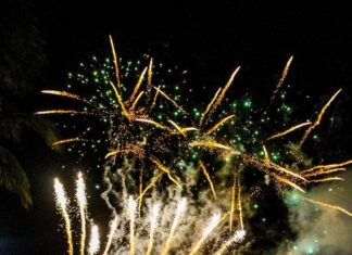 Espectáculo Aéreo, Fuegos Artificiales y Música Destacan el 108.º Aniversario de Puerto Vallarta Aniversario de Puerto Vallarta 2026