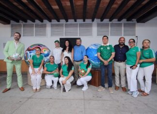 Puerto Vallarta lanza una exhibición monumental de balones de fútbol para el Mundial 2026 Mundial 2026