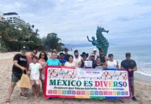 Fotos: La Oficina de Diversidad Sexual y colectivos LGBTQ+ adoptan la playa de “El Caballito” Adopción de la playa de El Caballito