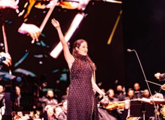 La celebración del Mundial trae un concierto gratuito de Ximena Sariñana a Puerto Vallarta ximena sariñana zocalo