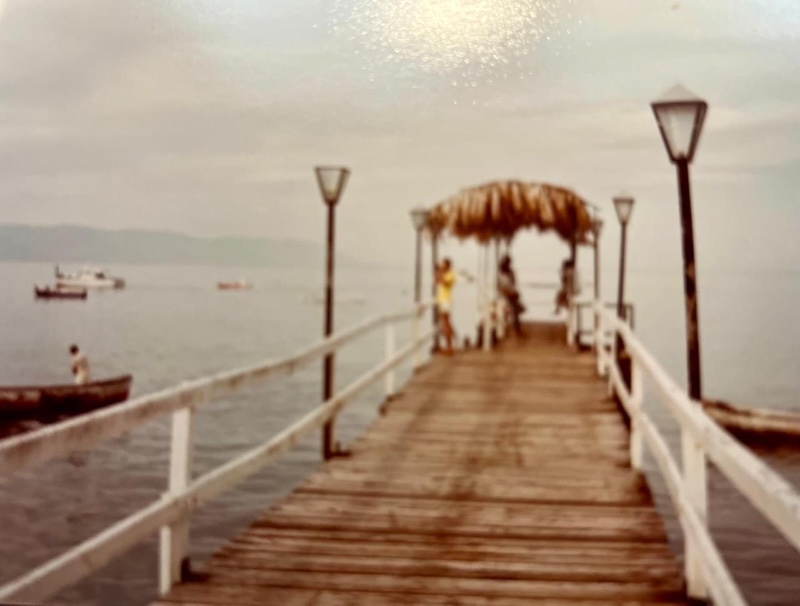 1977, Muelle de Los Muertos