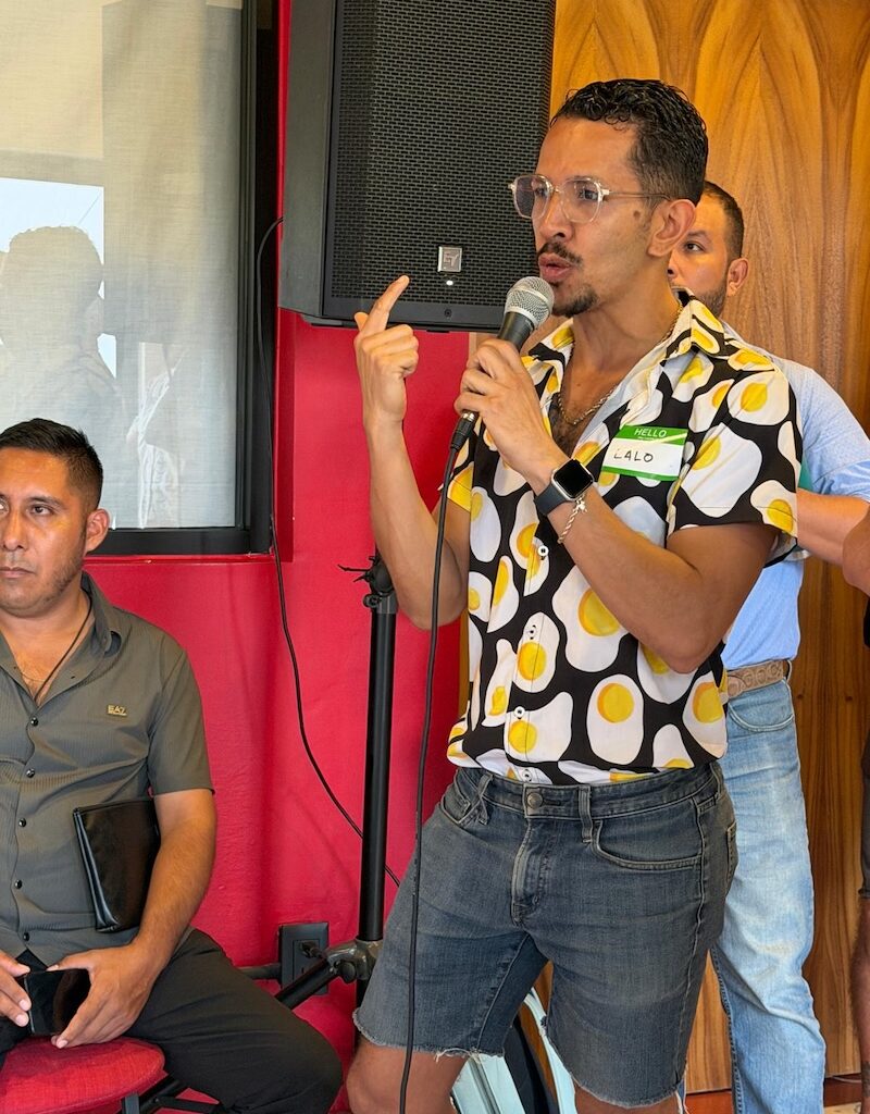 Reunión de empresarios en la Zona Romántica